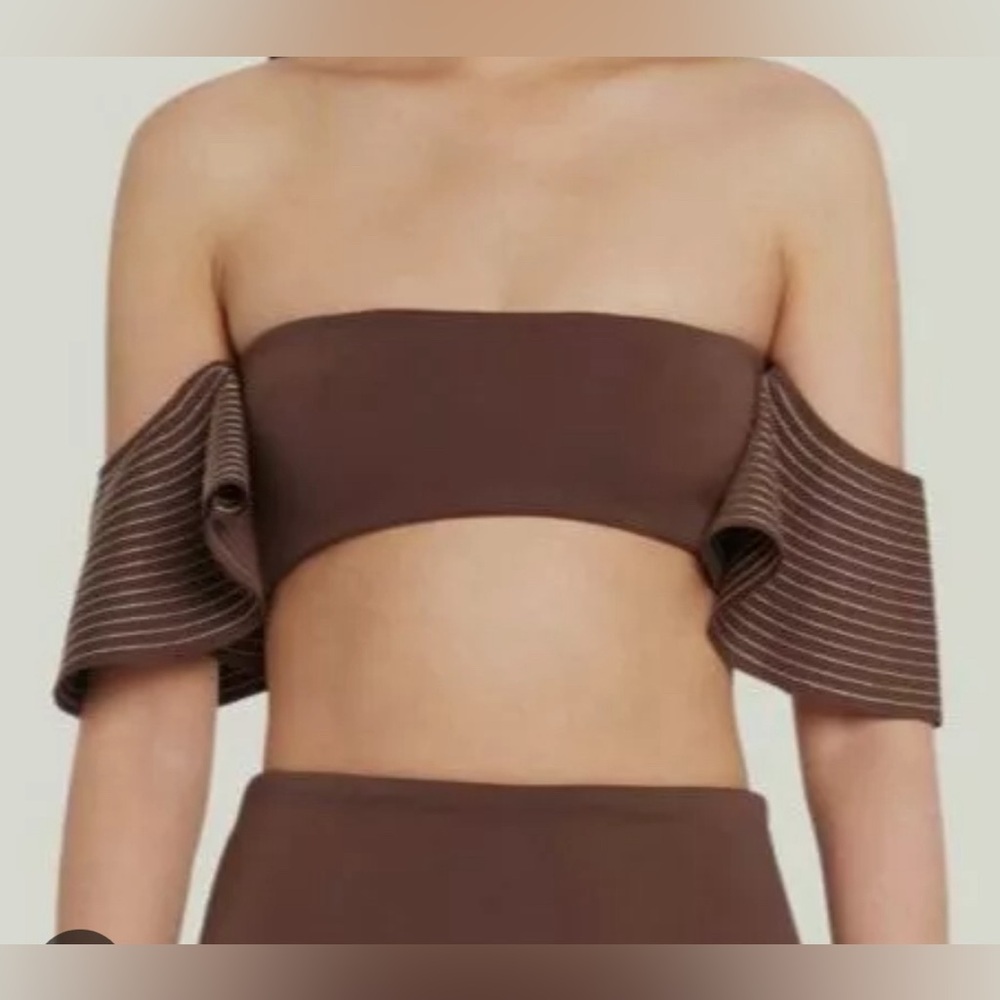 SIR Gio Bandeau Bikini Top
Gio Classic High-Waisted Bikini
Bottoms